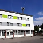 Stadion شقة *