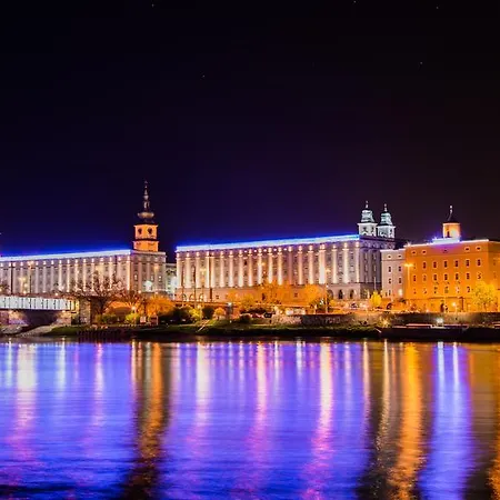 Stadion Apartment Linz